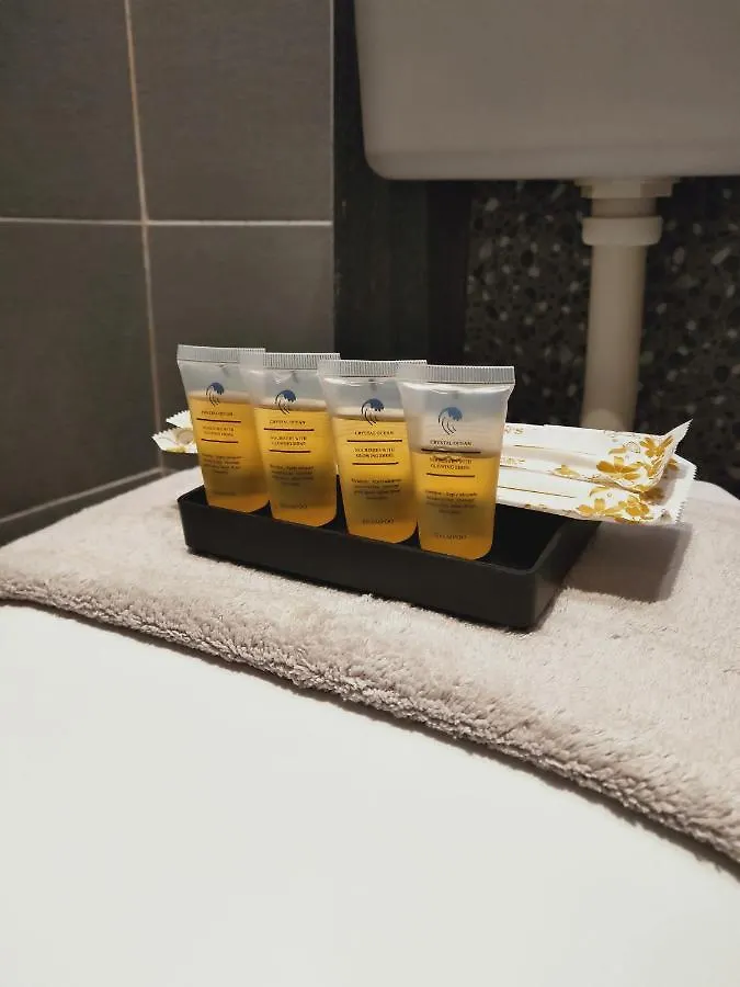 ****  Ghazrin'S Garuda Hotel Johor Bahru Malaysia
