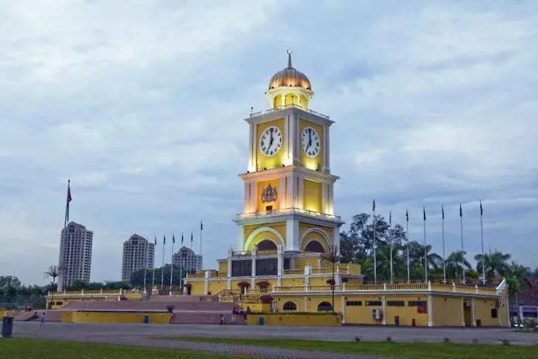 Ghazrin'S Garuda Hotel Johor Bahru