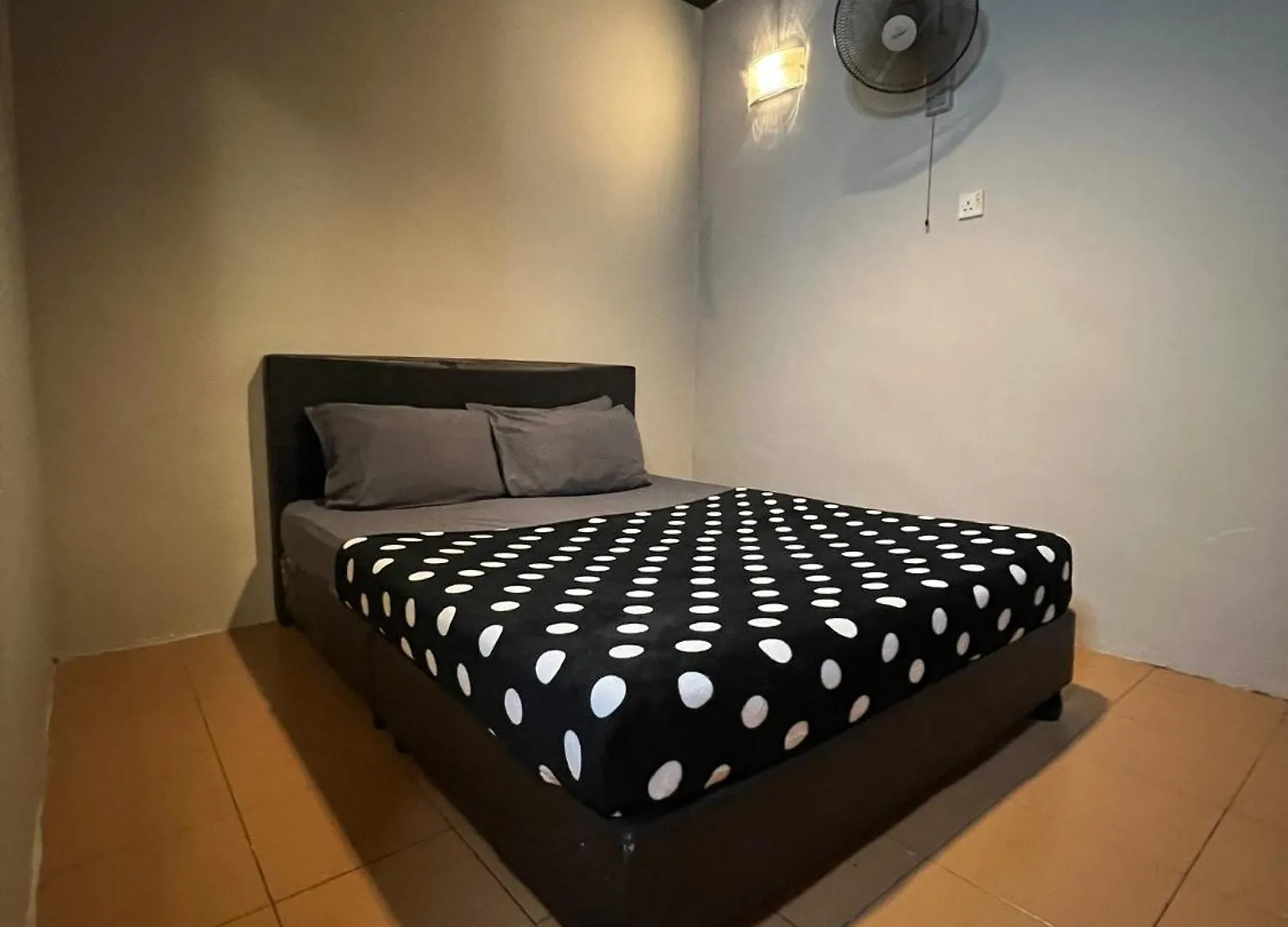 Ghazrin'S Garuda Hotel Johor Bahru 4*,